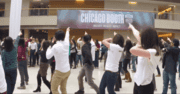 Chicago Booth Students Step Up to Welcome Freshers!