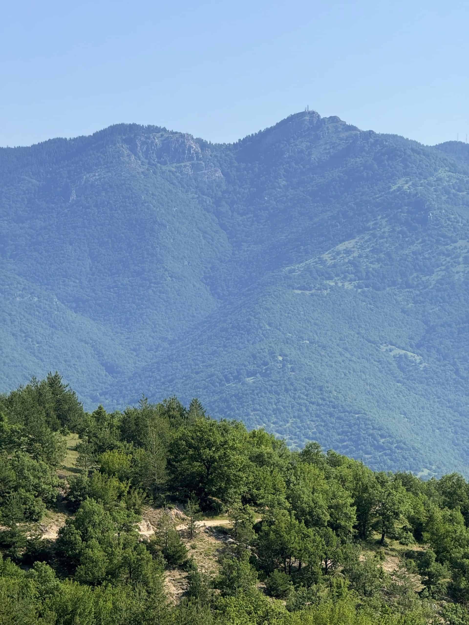 милеви скали алабак