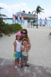 family travel agent, castaway cay family, castaway cay, castaway cay bahamas, disney's castaway cay, castaway cay with kids, castaway cay with baby, castaway cay with toddler