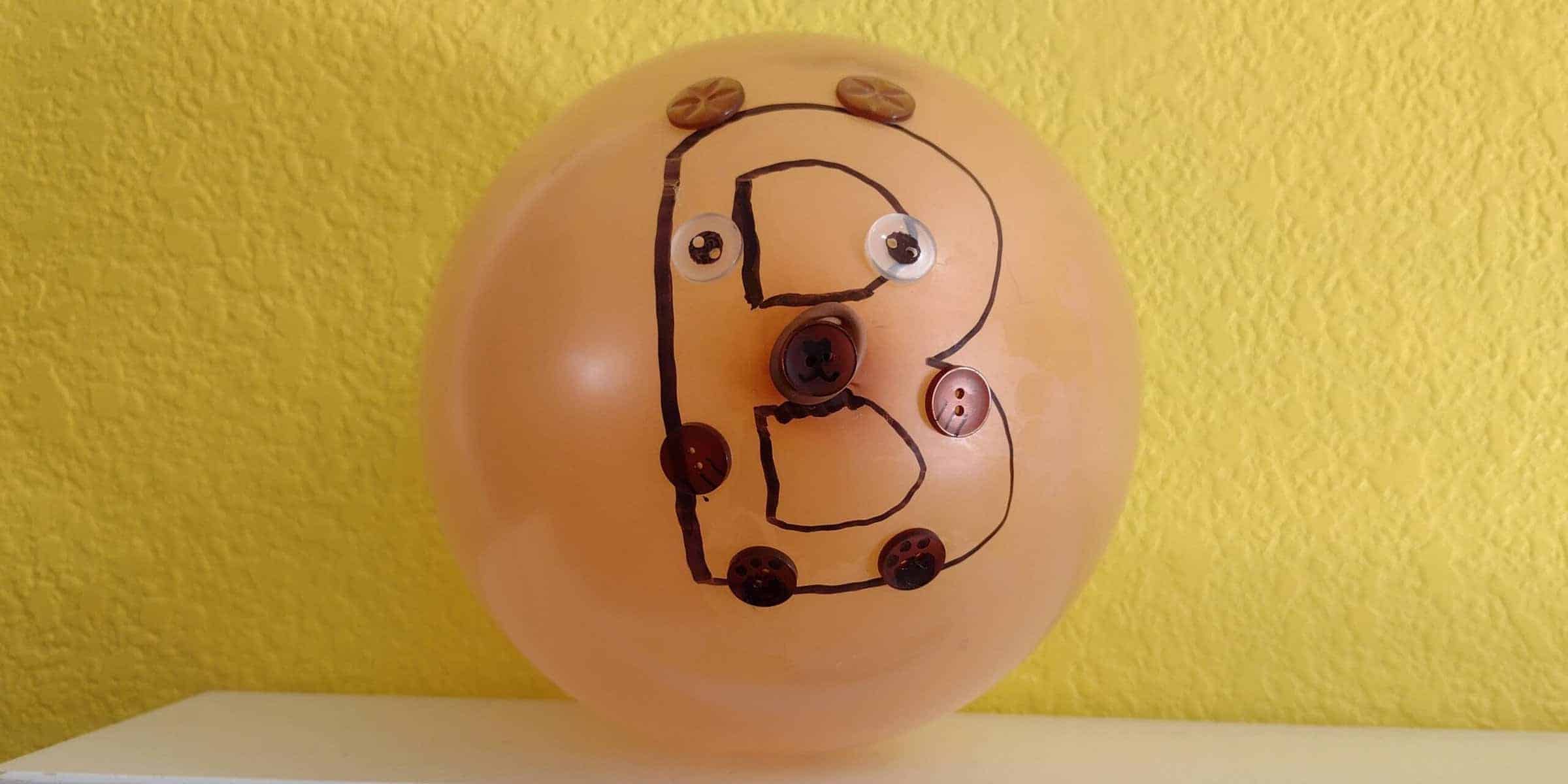 B is for Bear Craft: Buttons and a Balloon