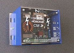 Control CM2 pentru motoare Varispeed monofazate FAE