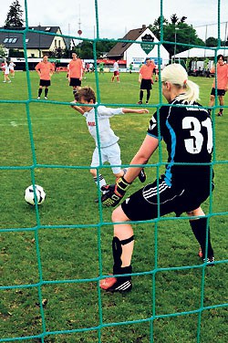 Wacker Ströbitz mit weiblicher Verstärkung