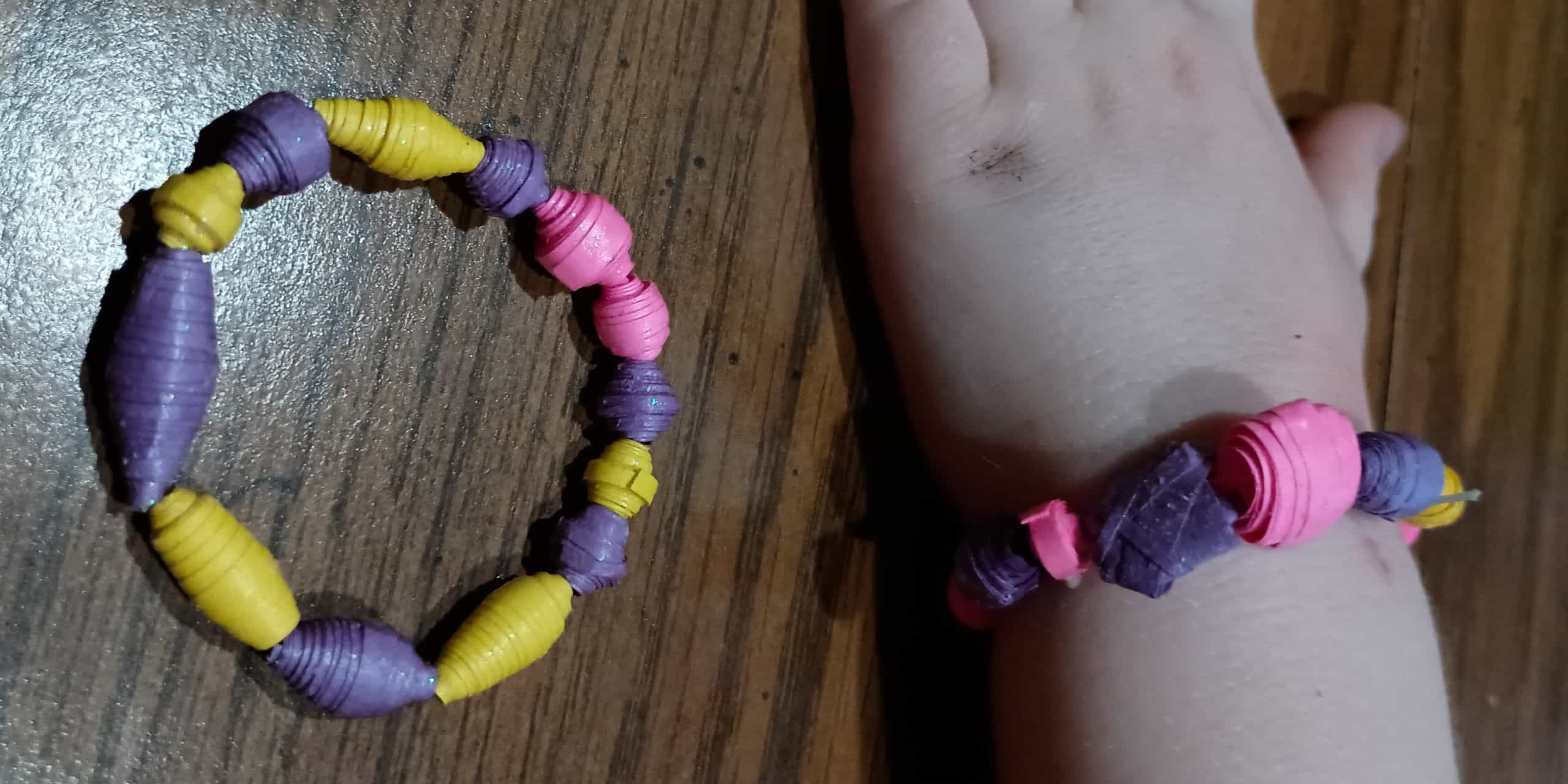 How to Make Paper Beads: Standard and Glow in the Dark