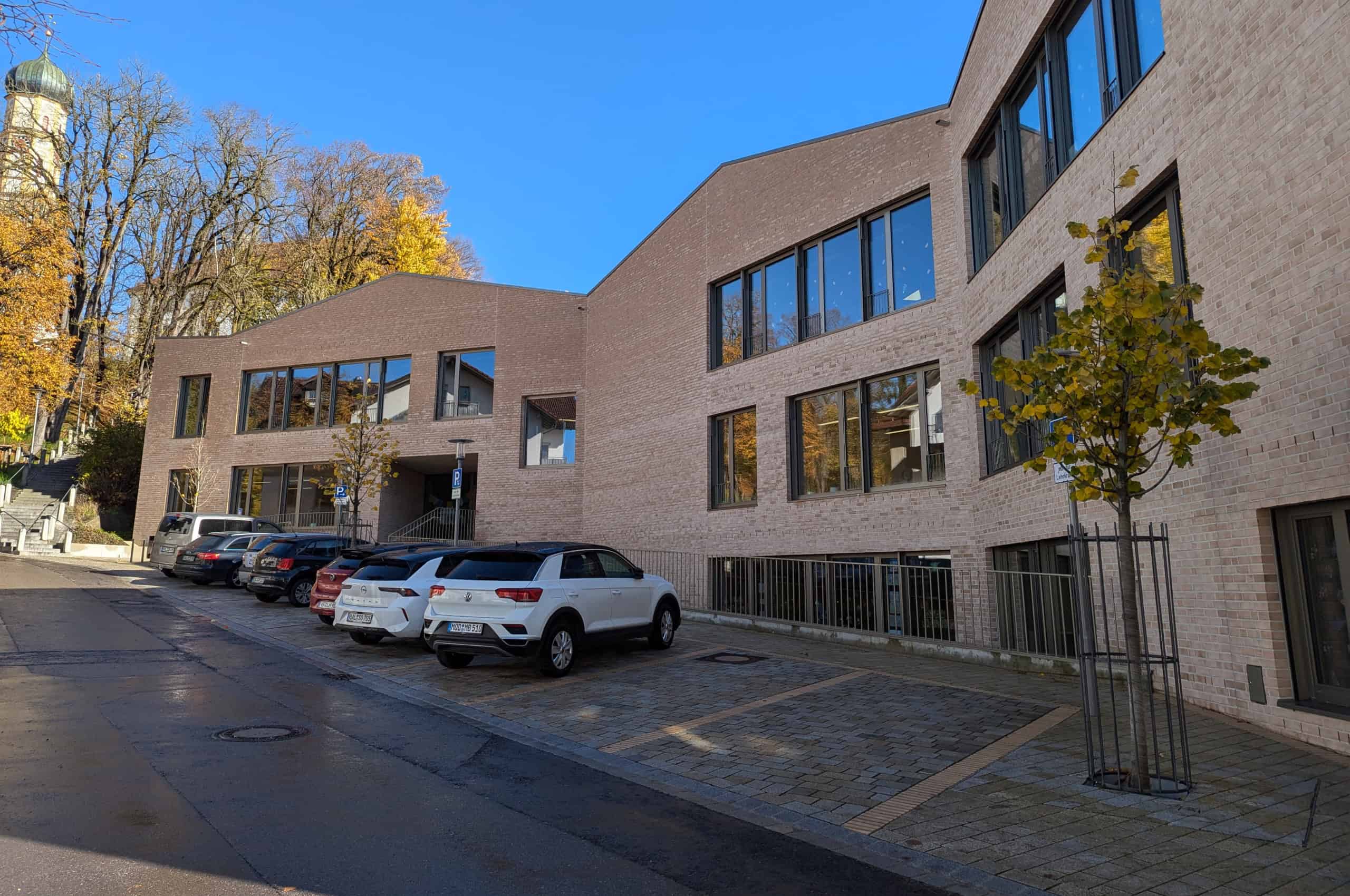 Foto: Vorplatz Marktoberdorf, © Paulina Grotz