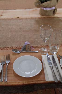 hessian table runners