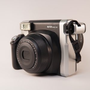 Fujifilm Instax Wide 300 - wypożyczenie 3 dni
