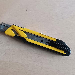 Cutter Stanley 18mm 1-10-280