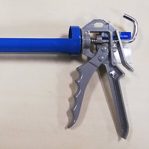 Pistola silicone con steli rinforzata FERVI in alluminio