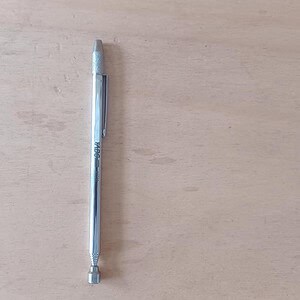 Asta Magnetica Telescopica "ABC" A1520 con Punta per Tracciare