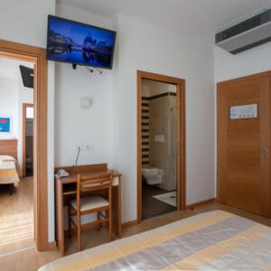 fam-com-ovest-1 Family Comunicanti Ovest