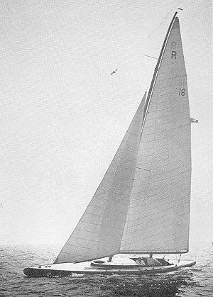 Francis Herreshoff's Live Yankee R class drove a truck through the rules. And how to join plywood properly. storerboatplans.com