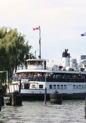 centre island, centre island ferry, toronto travel, baby friendly toronto