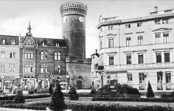 Cottbus: angesehenes Geschäft am Turm