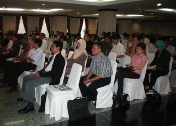 Peserta Seminar Sehari Menggagas Pembaruan Pendidikan Hukum di Indonesia, Gedung MK, 16 Desember 2009.