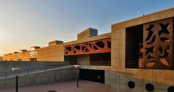iima-pgpx-batch-2015-16-draws-rs-33-lakh-salary-placement-process-iprs-report-salary-package-recruiters-domestic-international-offers