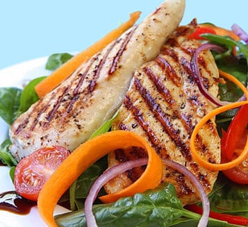 DICAS DE ALIMENTAÇÃO PARA JOGADORES DE FUTEBOL