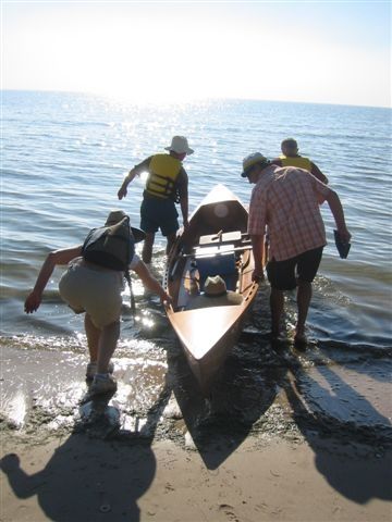 Eureka light ply canoe built by Peter McKenzie, Burrum heads, Hervey Bay, Sunshine Coast Queensland: Storerboatplans.com