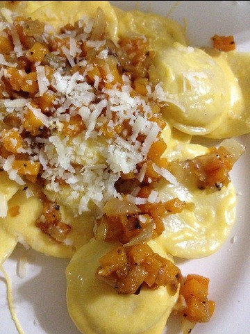 Butternut Squash with Cheese Ravioli (Image)