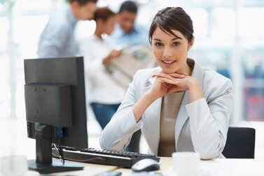 COMO AGIR EM UMA ENTREVISTA DE EMPREGO PELA INTERNET