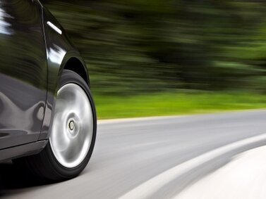 COMO FAZER ALINHAMENTO DE PNEUS