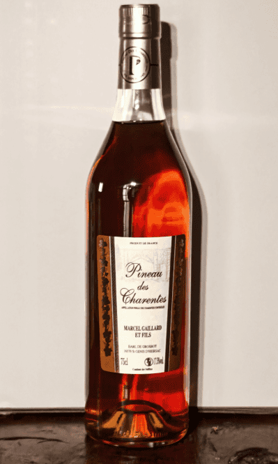 bouteille de pineau des charente blanc