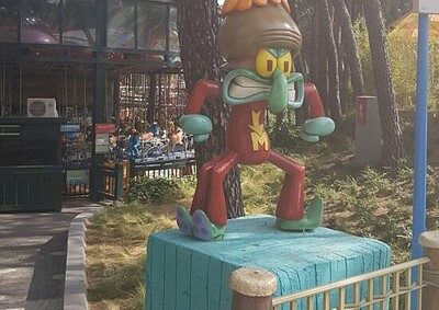 Figura de Calamardo en porexpan