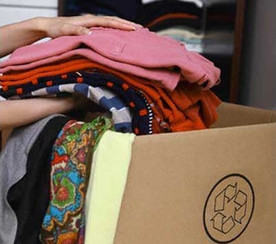 COMO SEPARAR ROUPAS PARA DOAÇÃO