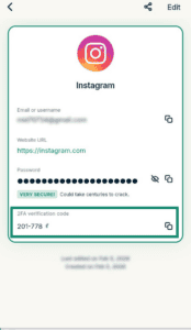 The 2FA verification code in an existing login item in ExpressKeys highlighted.