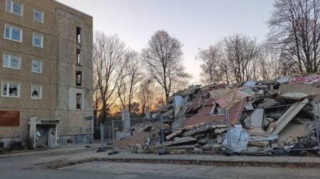 Der Abriss einst so gepriesener Plattenbauten