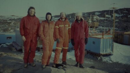 Die letzten vier Überwinterer auf der Georg-Forster-Station im Jahr 1990/91: v.l.n.r Thomas Schumann, Günter Schwarz, Gerold Noack und Volker Strecke.Fotos: Gerold Noack