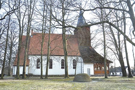 Die Grausteiner haben sich viel vorgenommen 1 DSC 8817 Grausetin Krche und grauer Stein