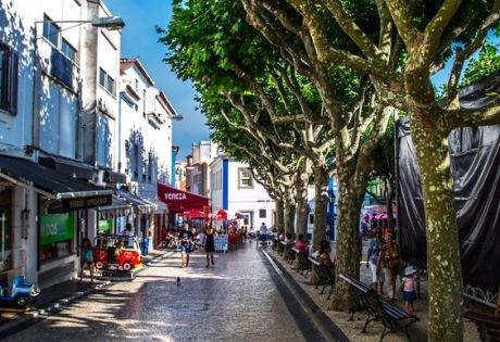 Jogo da bola square. Visiting the square and sitting in a cafe is one of the best things to do in Ericeira