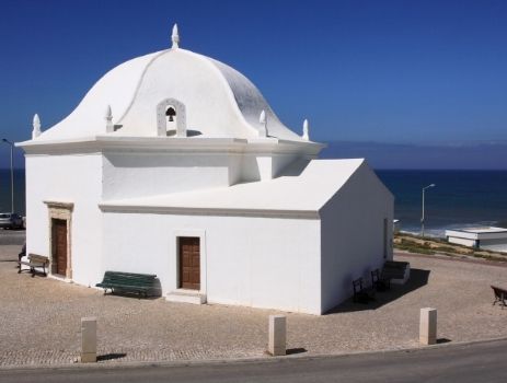 The chapel at Praia de Sao Sebastiao.