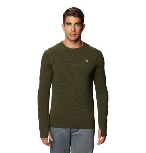 Men love this ghee crew shirt from mountain hardwear for its neat fit and extra long sleeves.