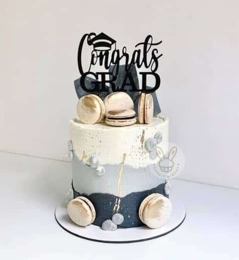 Elegant Graduation Cake Ideas