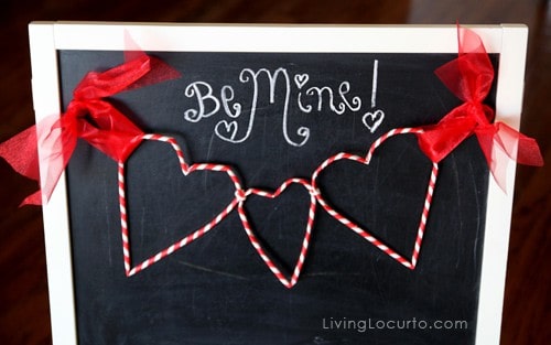 Paper Straw Heart Garland - Cute Valentines Day DIY Craft Tutorial. LivingLocurto.com