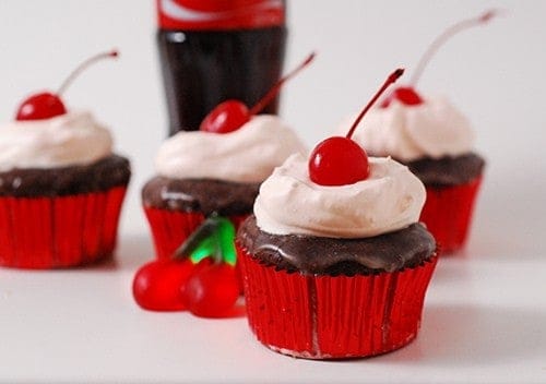 8 Delicious Chocolate Cherry Dessert Recipes