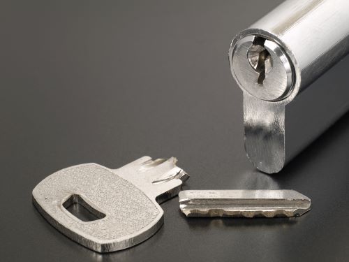 Harry s Locksmith What Services Are Included in Key Repair Near Me 1