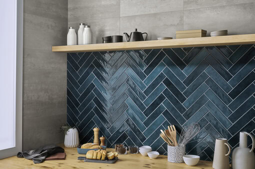 My Art Blue Gloss Room Scene 2