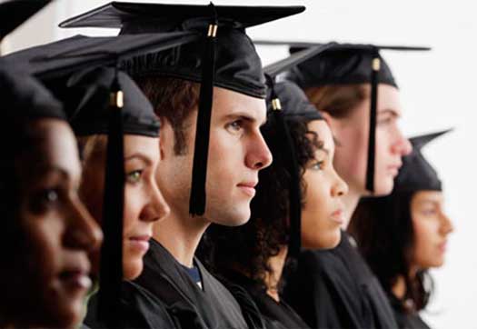 CURSOS MAIS CONCORRIDOS NAS FACULDADES