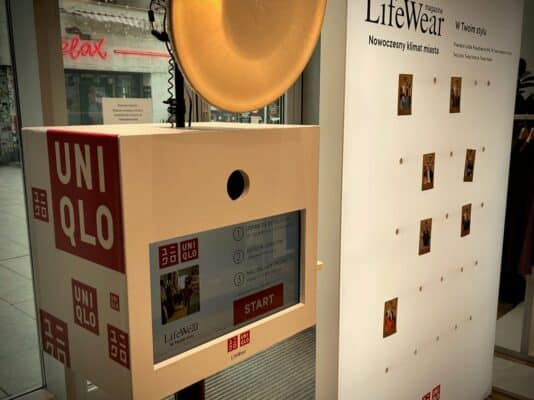 Fotobudka Uniqlo w Wars Sawa w Warszawie