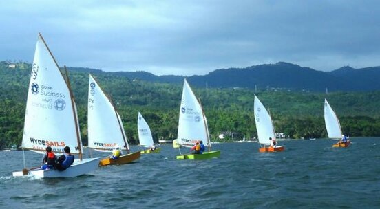 Oz Goose simple quick to build and quick to sail family sailboat. storerboatplans.com