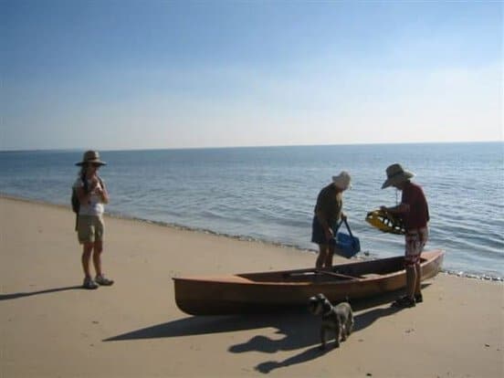 Eureka light ply canoe built by Peter McKenzie, Burrum heads, Hervey Bay, Sunshine Coast Queensland: Storerboatplans.com