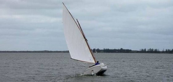 Fenwick Williams Catboat built in Cedar strip: storerboatplans.com