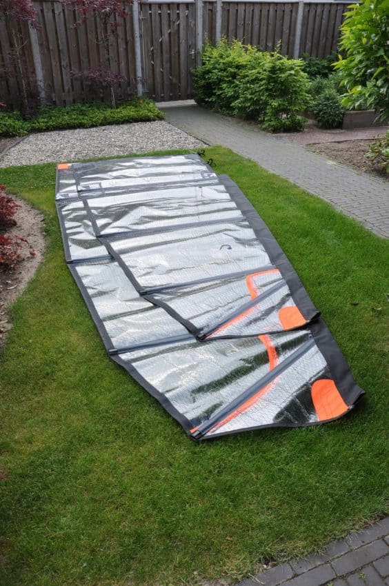 Comparing Lug and Bermudan Rigs on one hull