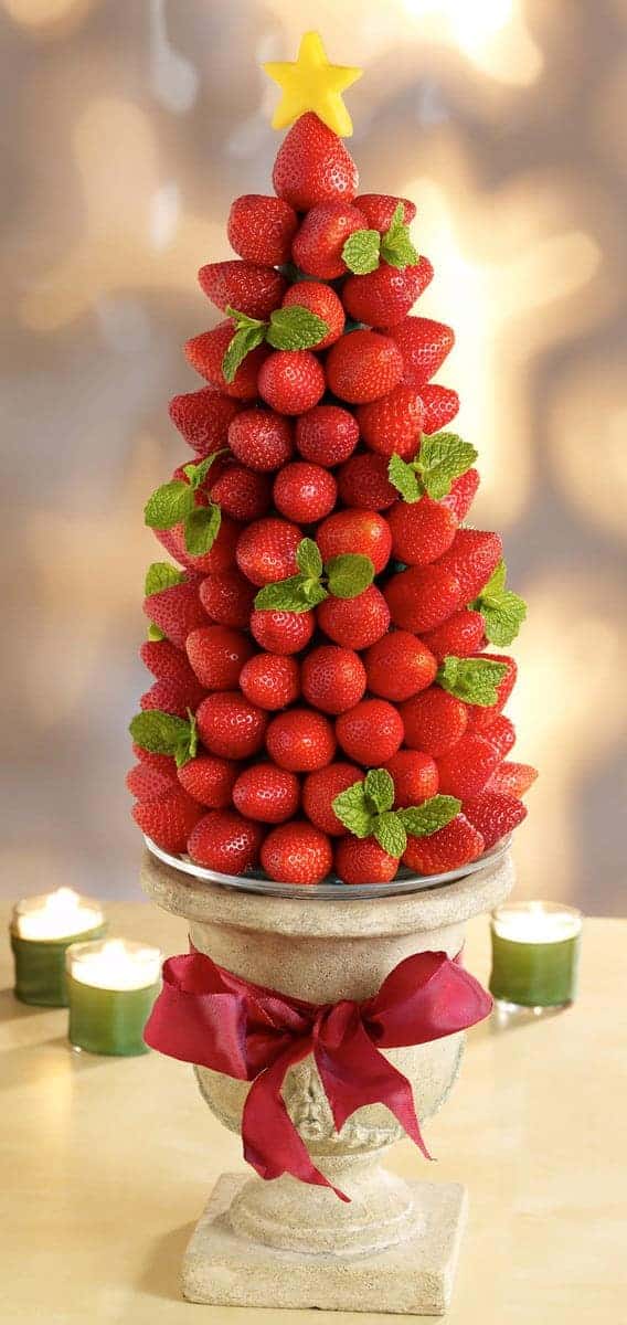 Strawberry Christmas Tree - Christmas Tree Shaped Appetizers perfect for a Holiday Party! Strawberry Christmas Tree - Christmas Tree Shaped Appetizers perfect for a Holiday Party!