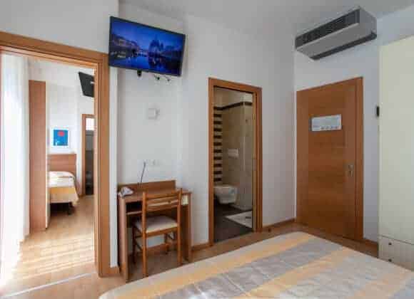 Family Comunicanti Ovest