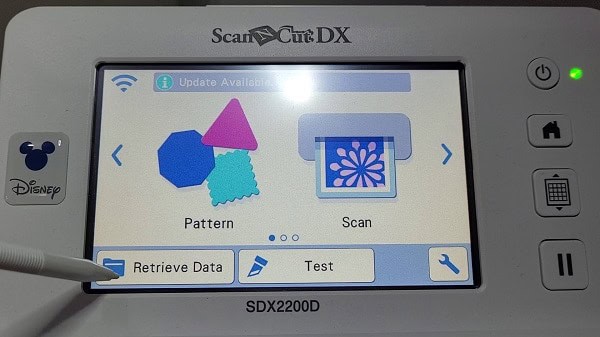 Select "Retrieve Data" on your Scan N Cut screen to import the Jigsaw puzzle template