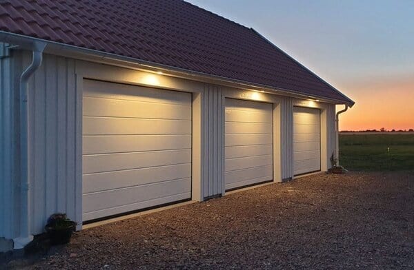 Fasadbelysning på garaget