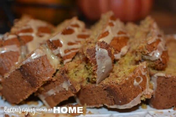 Pumpkin Bread Mini Loaf Pan Recipe (with Free Gift Tags!) - Design